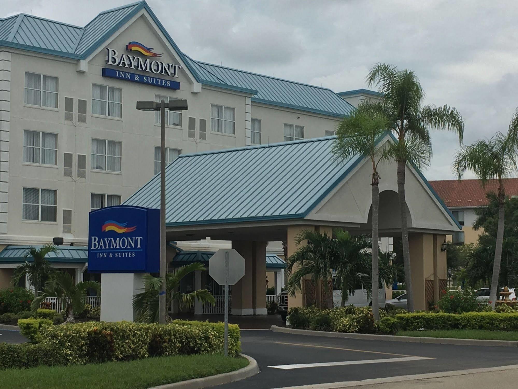 Baymont By Wyndham Fort Myers Airport Экстерьер фото